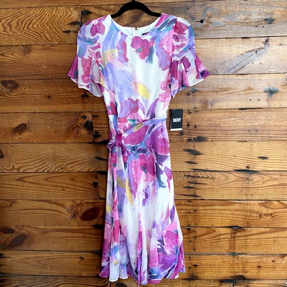 NWT DKNY Short Sleeve Tie Waist Floral Print Fit and Flare Dress size 2 - Picture 1 of 7